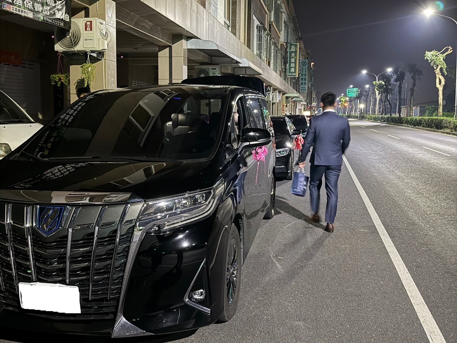 時客包車花絮:吳先生的幸福旅程，左營高鐵到屏東的婚禮禮車服務的第3張圖片