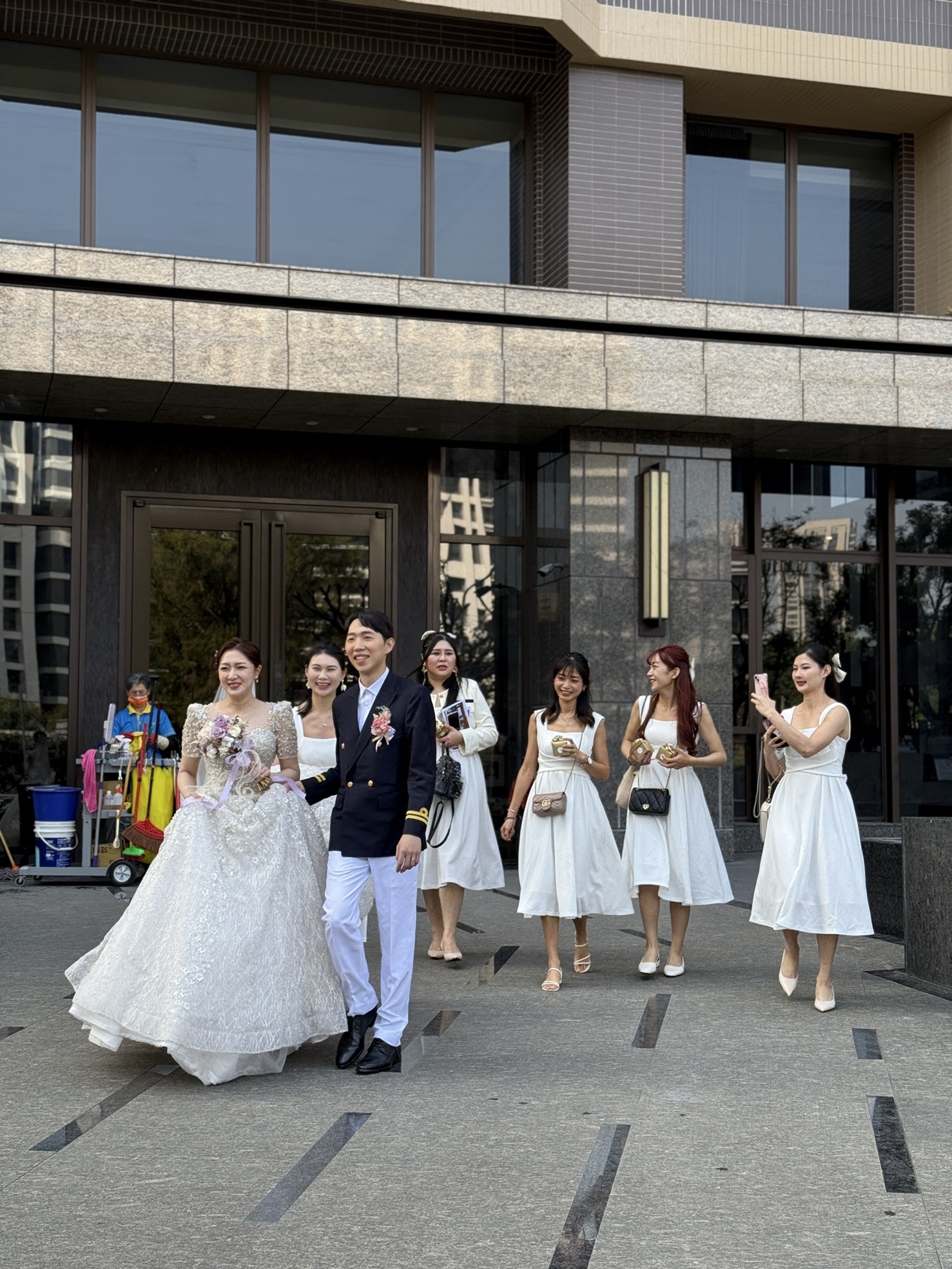 時客包車花絮- Alphard尊榮婚禮車隊，打造奢華浪漫接送體驗，婚禮禮車首選的第4張圖片